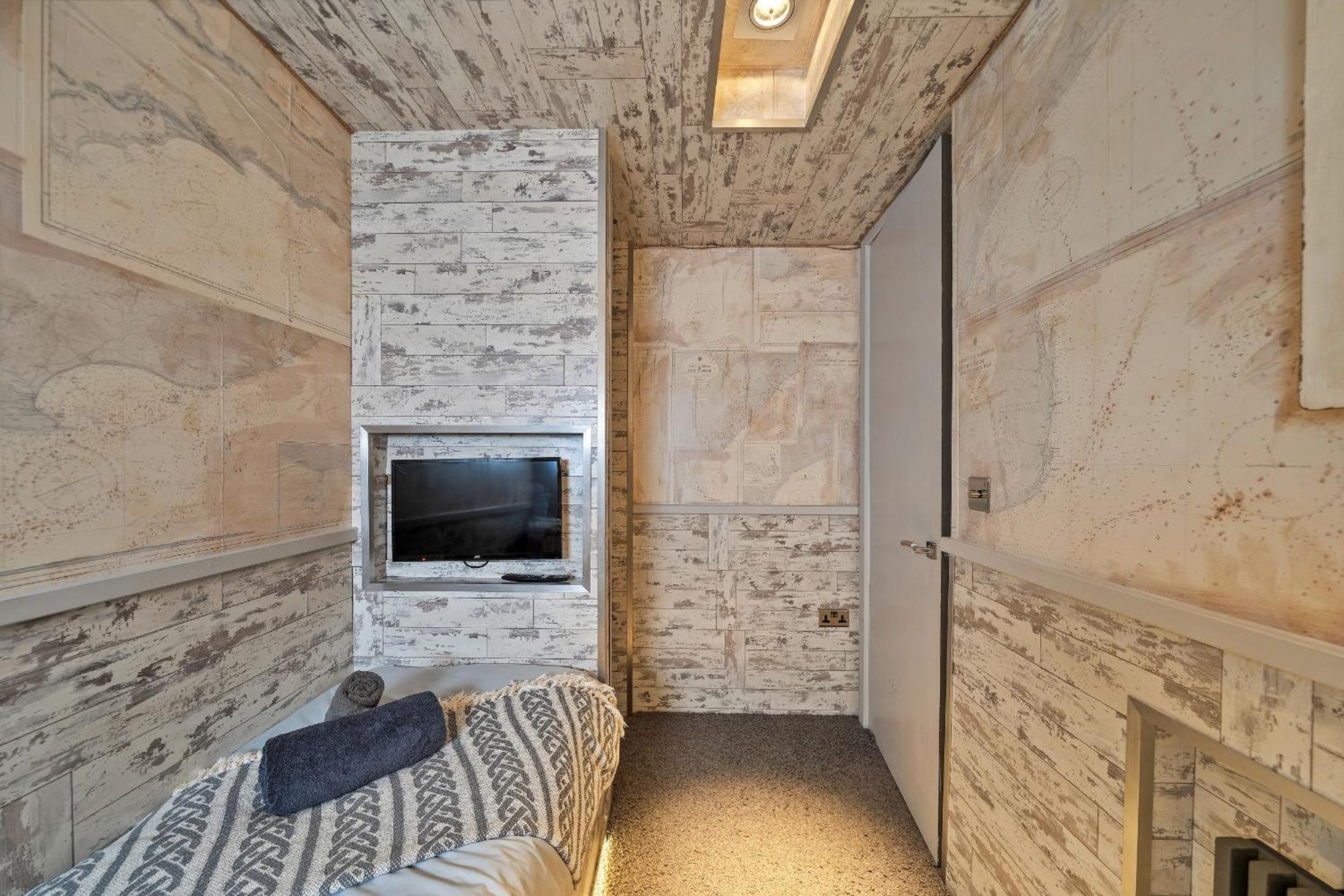 Holiday home Finest Retreats - The Old Library