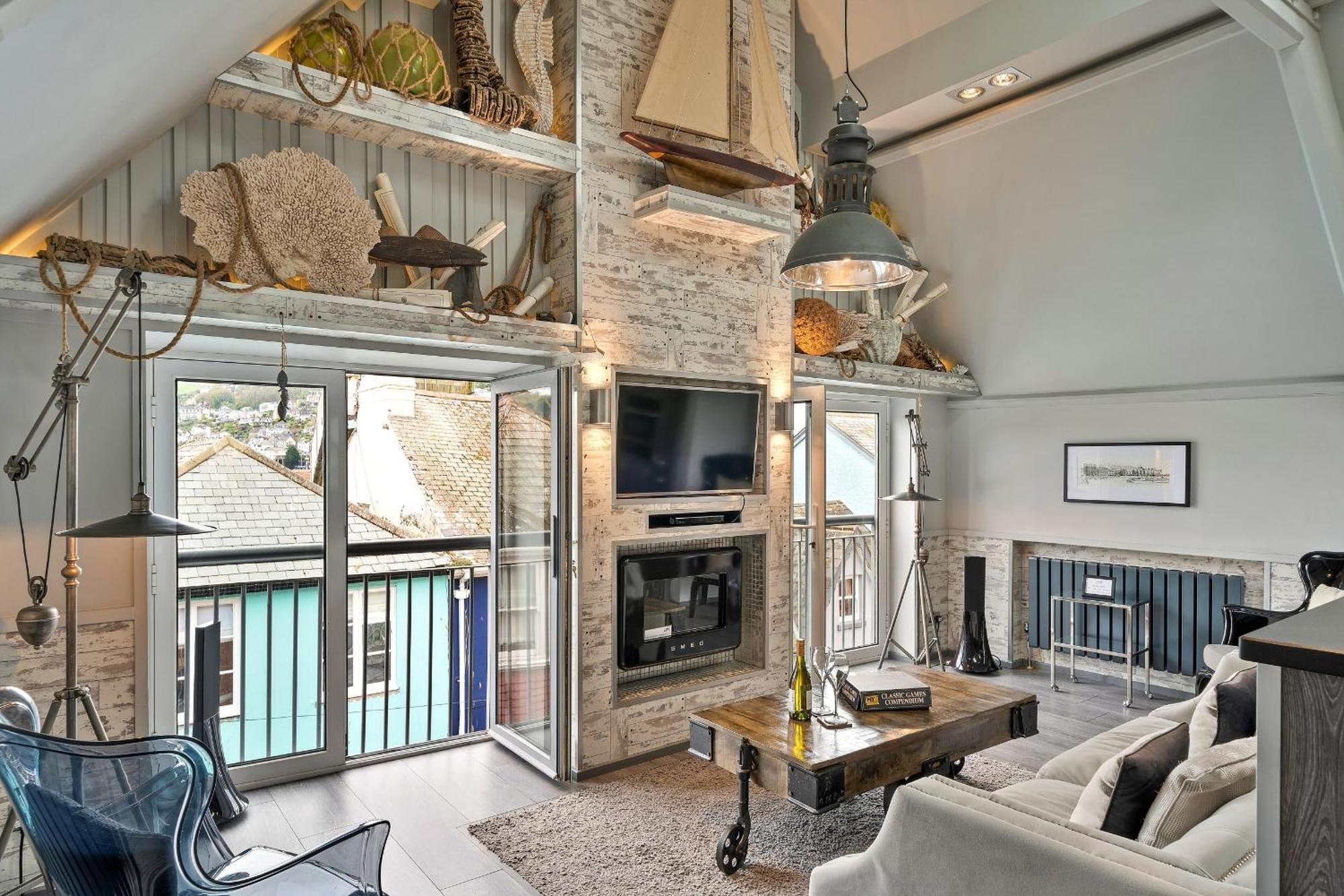 Finest Retreats - The Old Library